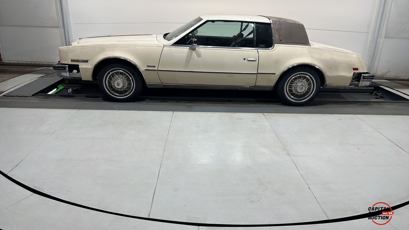 1983 OLDSMOBILE Toronado 15