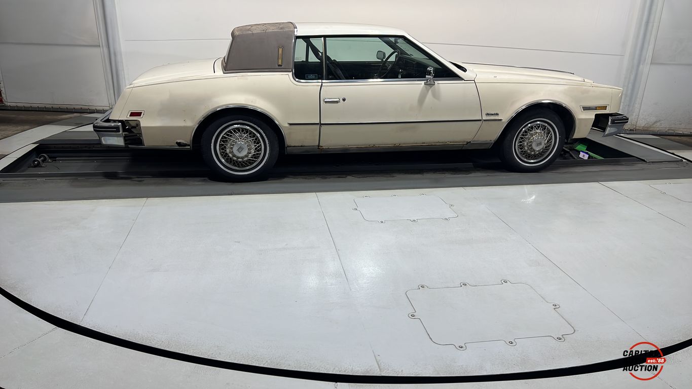 1983 OLDSMOBILE Toronado 16