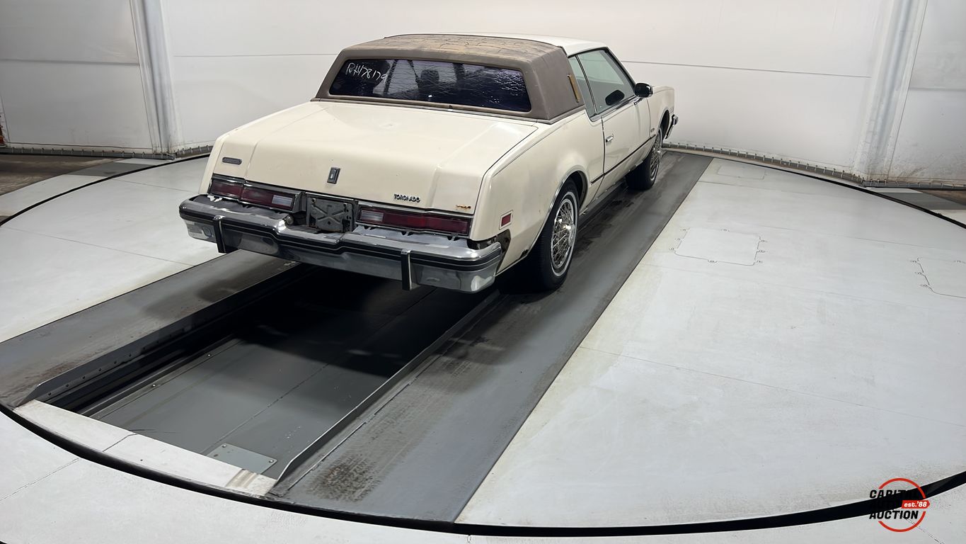 1983 OLDSMOBILE Toronado 3