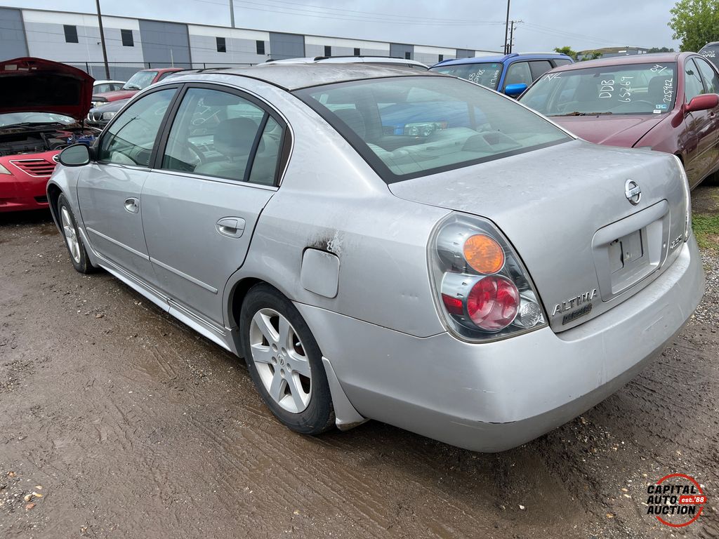 2003 NISSAN ALTIMA 2