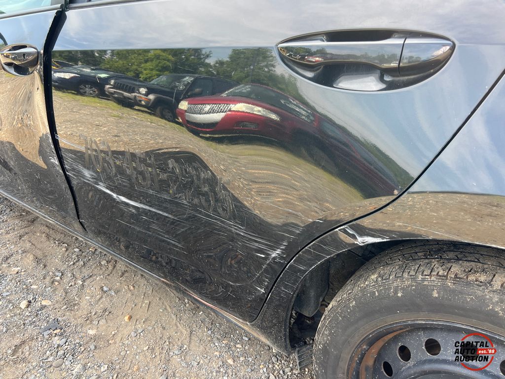 2015 TOYOTA COROLLA 13