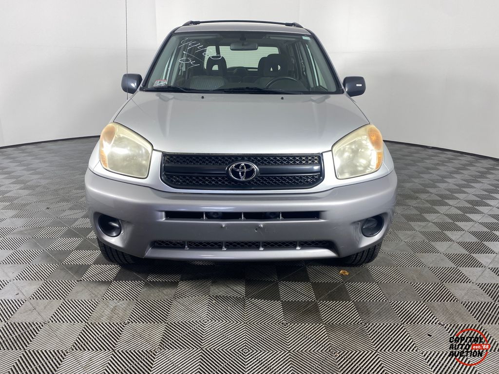 2004 TOYOTA RAV4 5