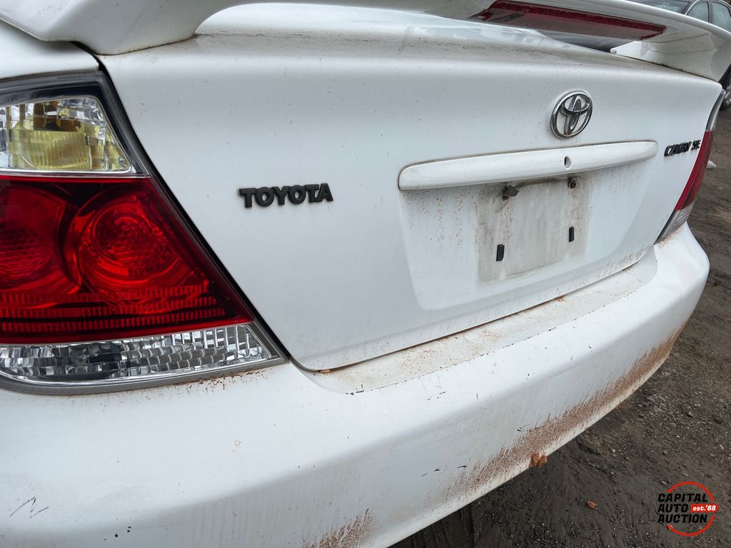 2006 TOYOTA CAMRY 13