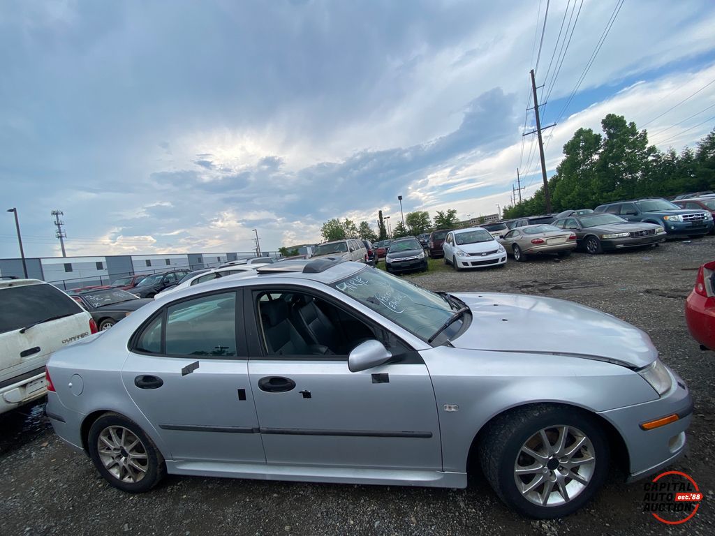 2003 SAAB 9-3 17