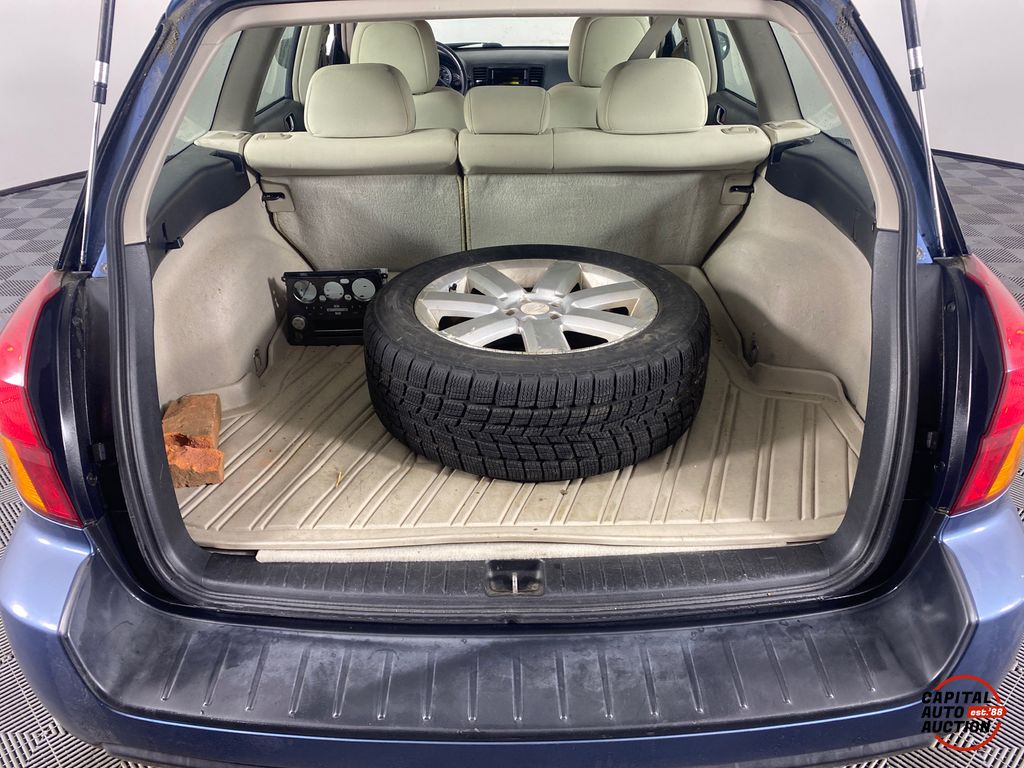 2007 SUBARU OUTBACK 11