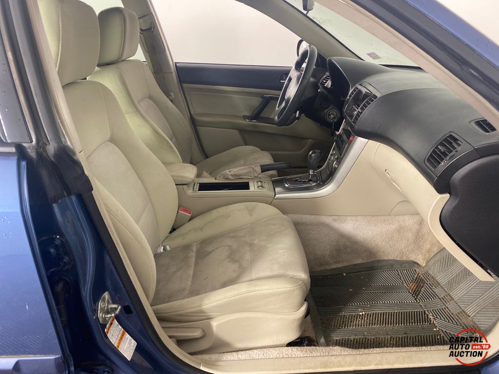 2007 SUBARU OUTBACK 7