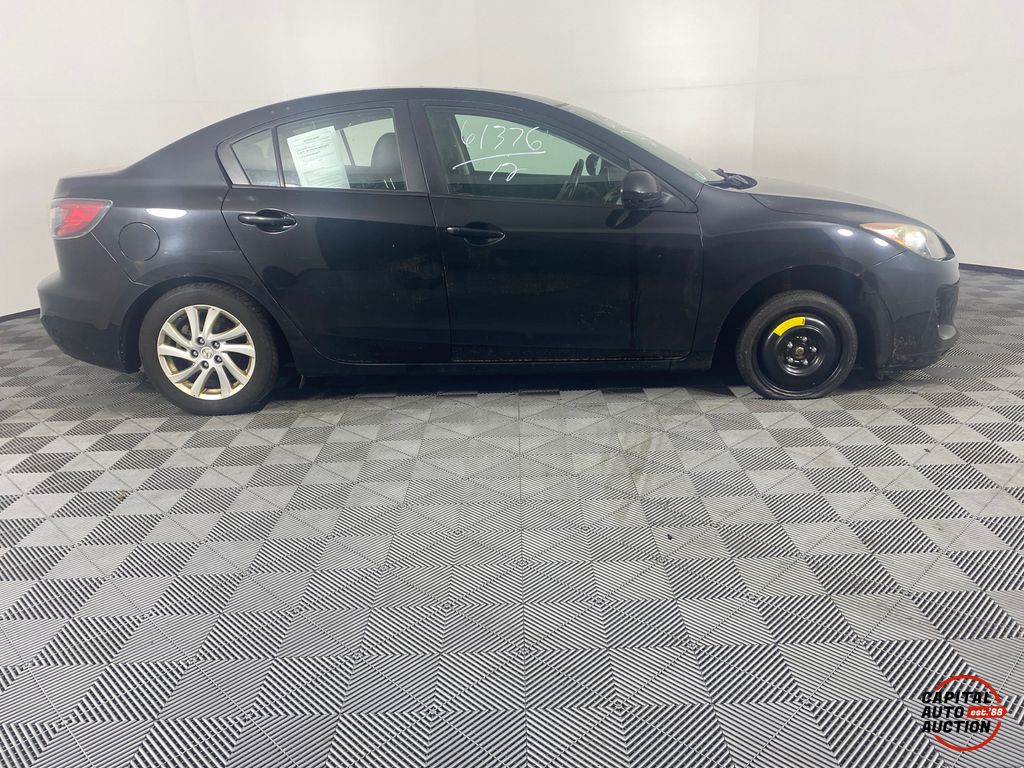 2012 MAZDA MAZDA3 17