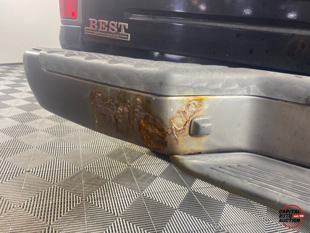 2004 NISSAN FRONTIER 12