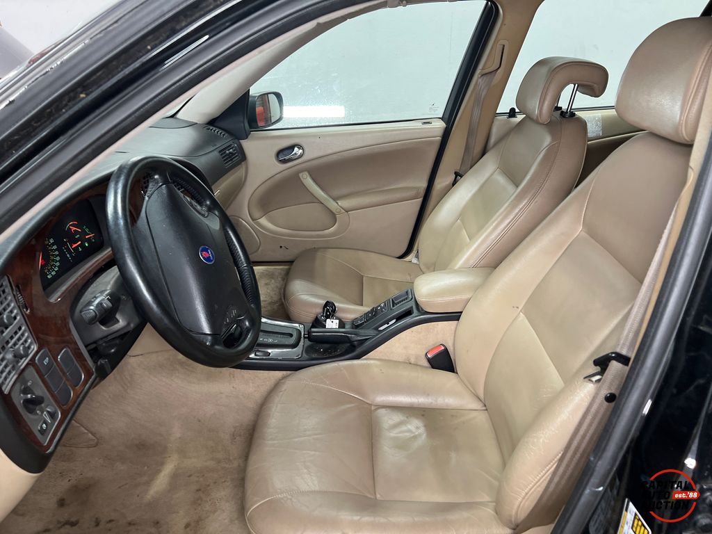 2004 SAAB 9-5 7