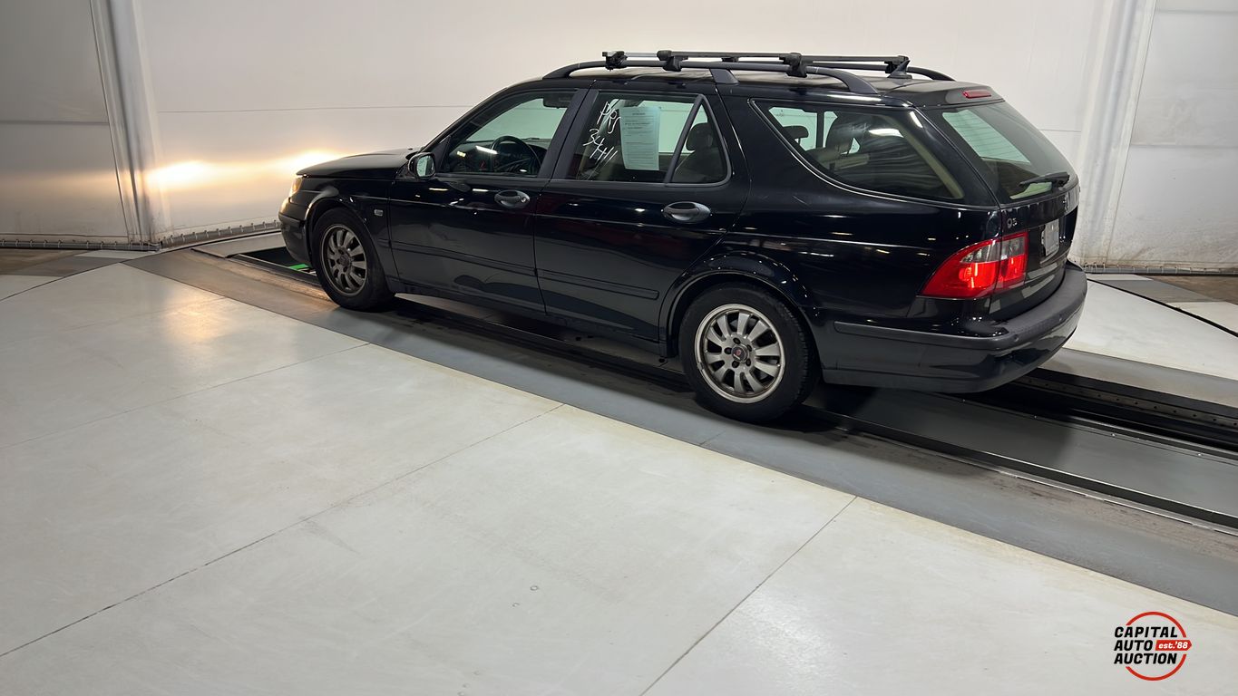 2004 SAAB 9-5 2