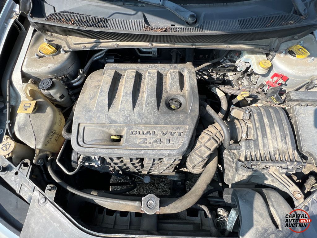 2009 CHRYSLER SEBRING 9