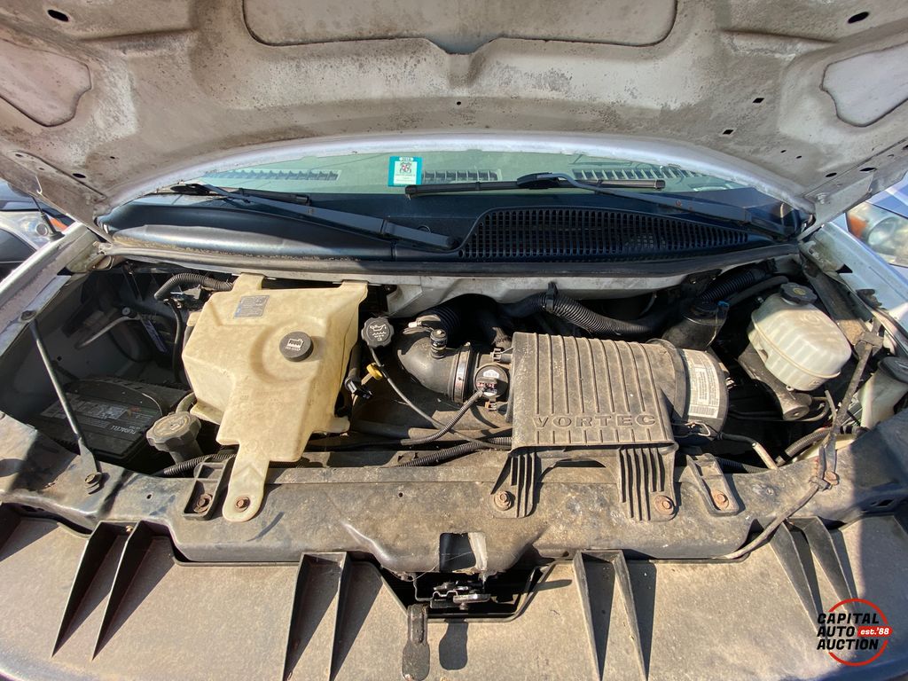 2003 CHEVROLET EXPRESS 9