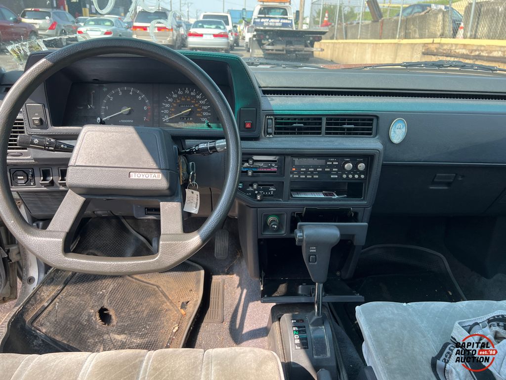 1985 Toyota Camry 10