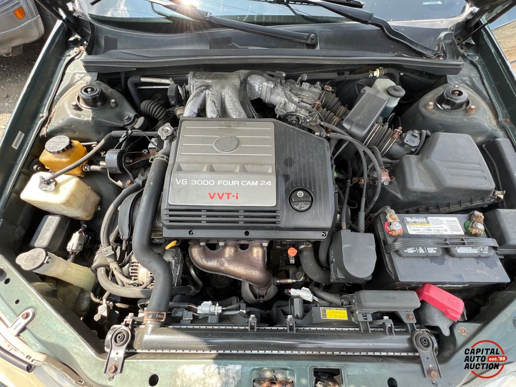 2000 TOYOTA AVALON 9