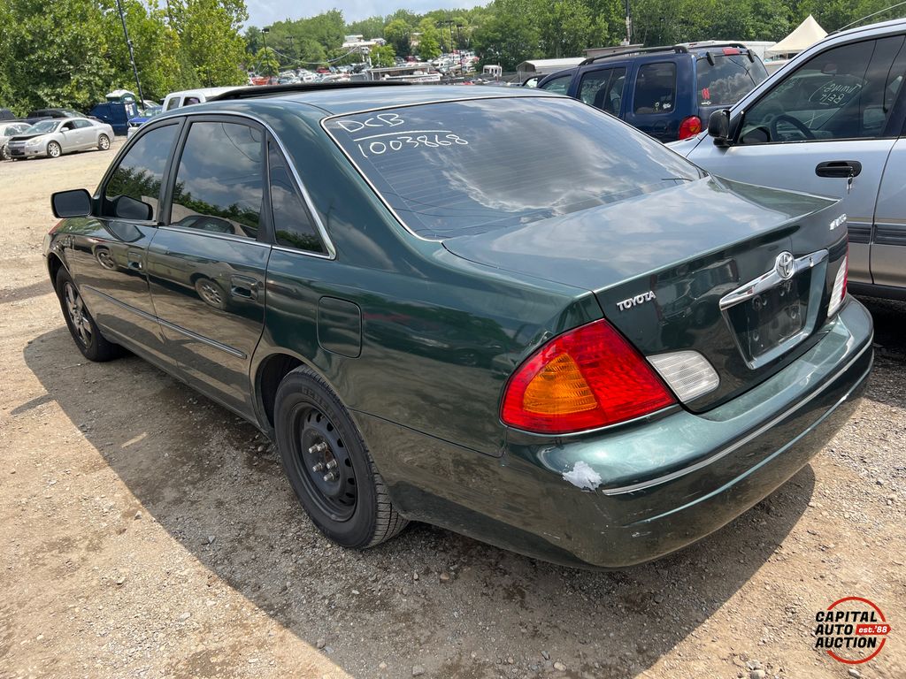2000 TOYOTA AVALON 2
