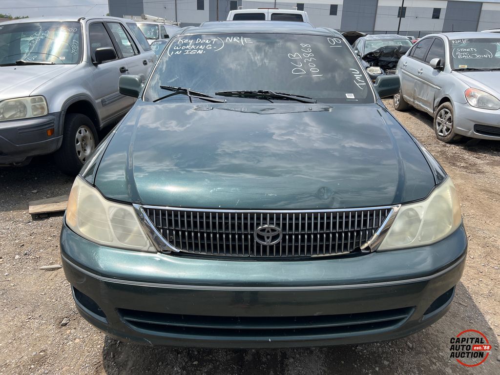 2000 TOYOTA AVALON 5