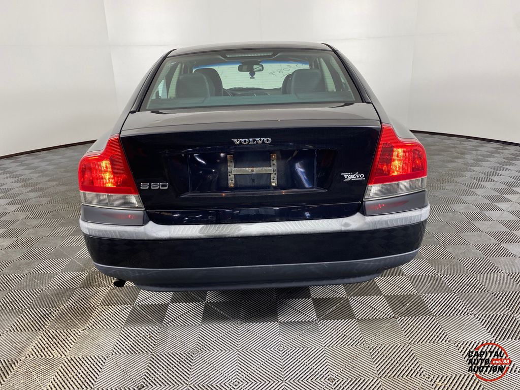 2004 VOLVO S60 6