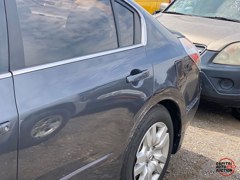 2009 NISSAN ALTIMA 14