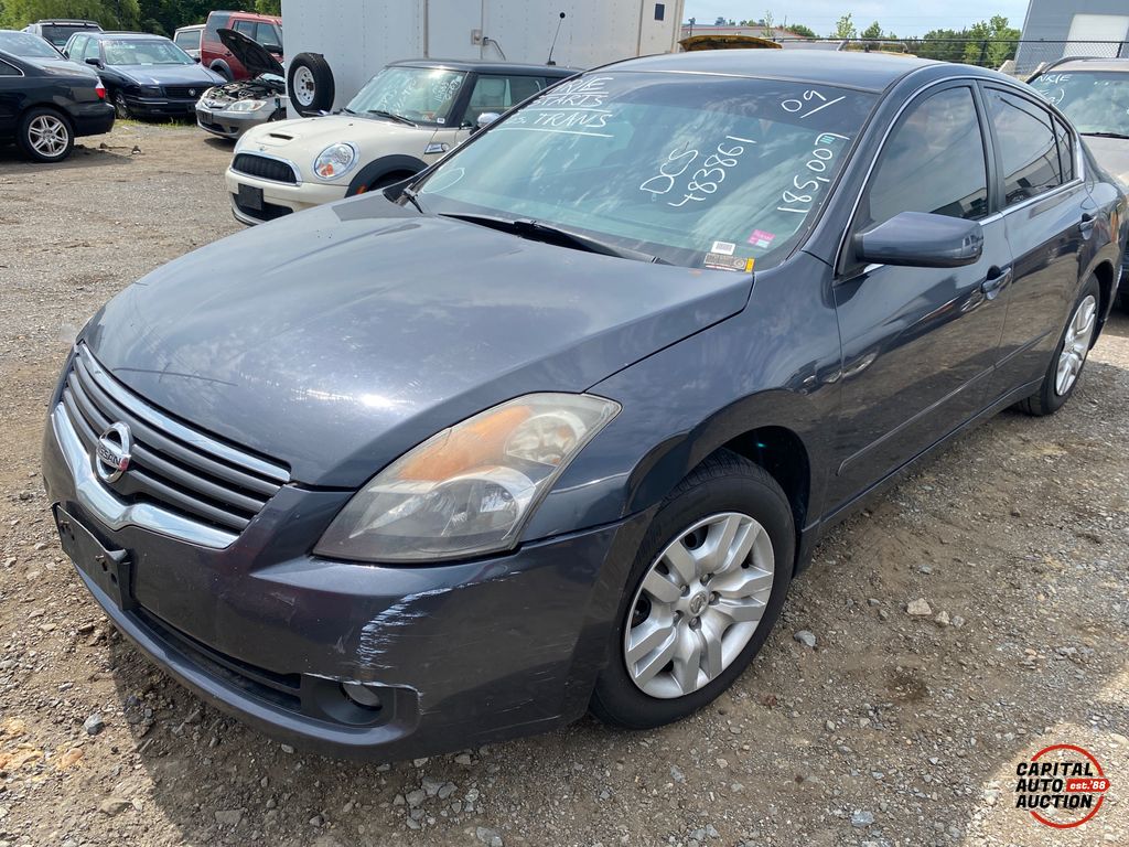 2009 NISSAN ALTIMA 1