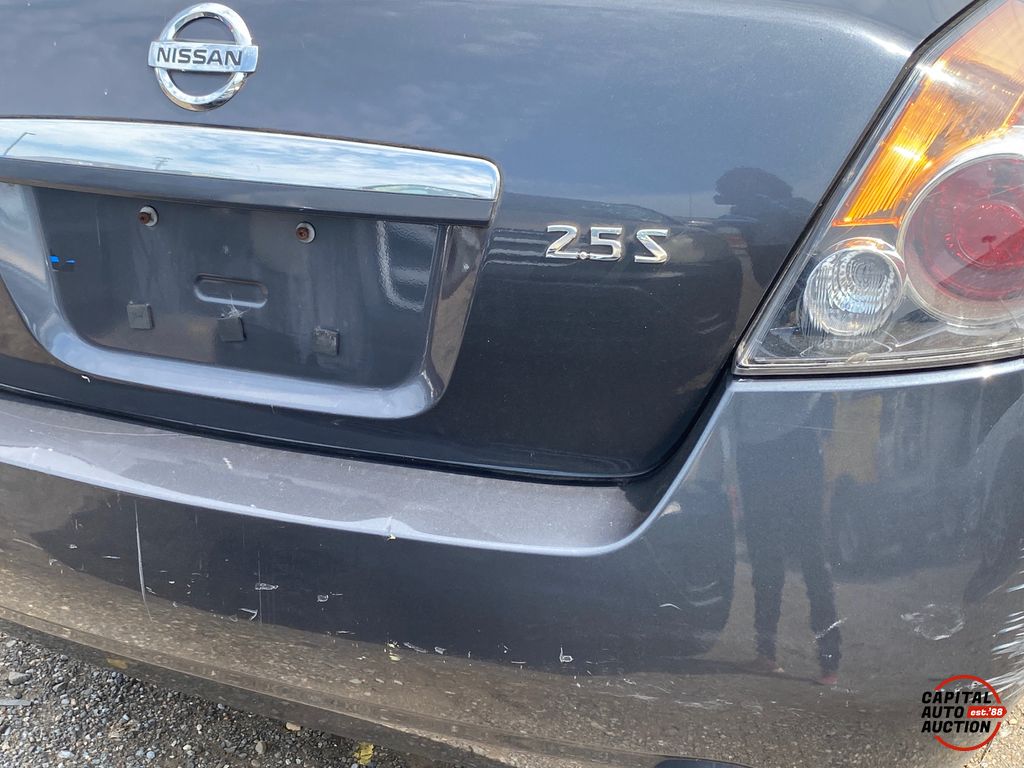 2009 NISSAN ALTIMA 18