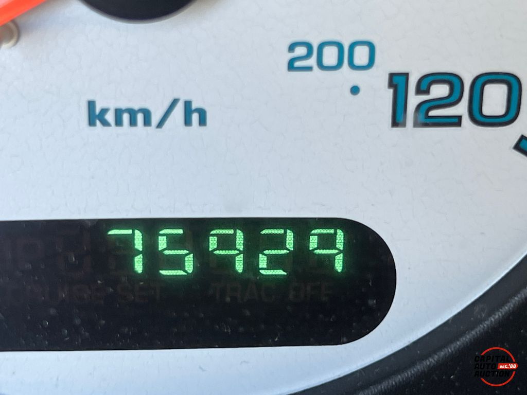 2003 DODGE GRAND CARAVAN SPORT 4