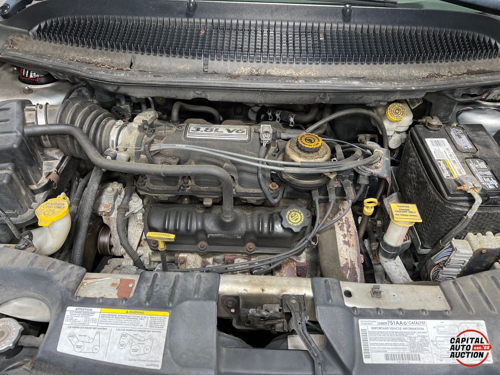 2003 DODGE GRAND CARAVAN SPORT 9