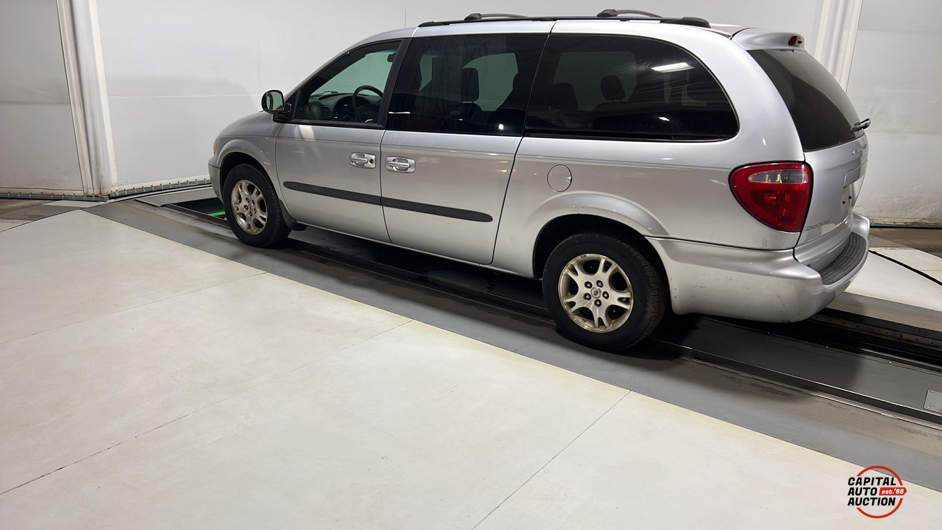 2003 DODGE GRAND CARAVAN SPORT 2