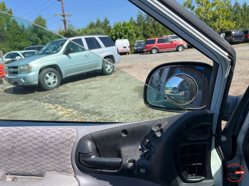 1999 PLYMOUTH GRAND VOYAGER 13