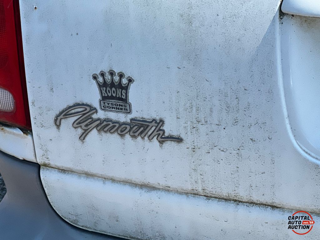 1999 PLYMOUTH GRAND VOYAGER 11