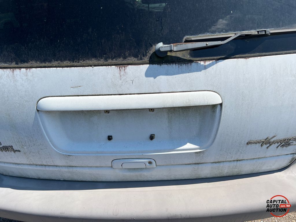 1999 PLYMOUTH GRAND VOYAGER 17