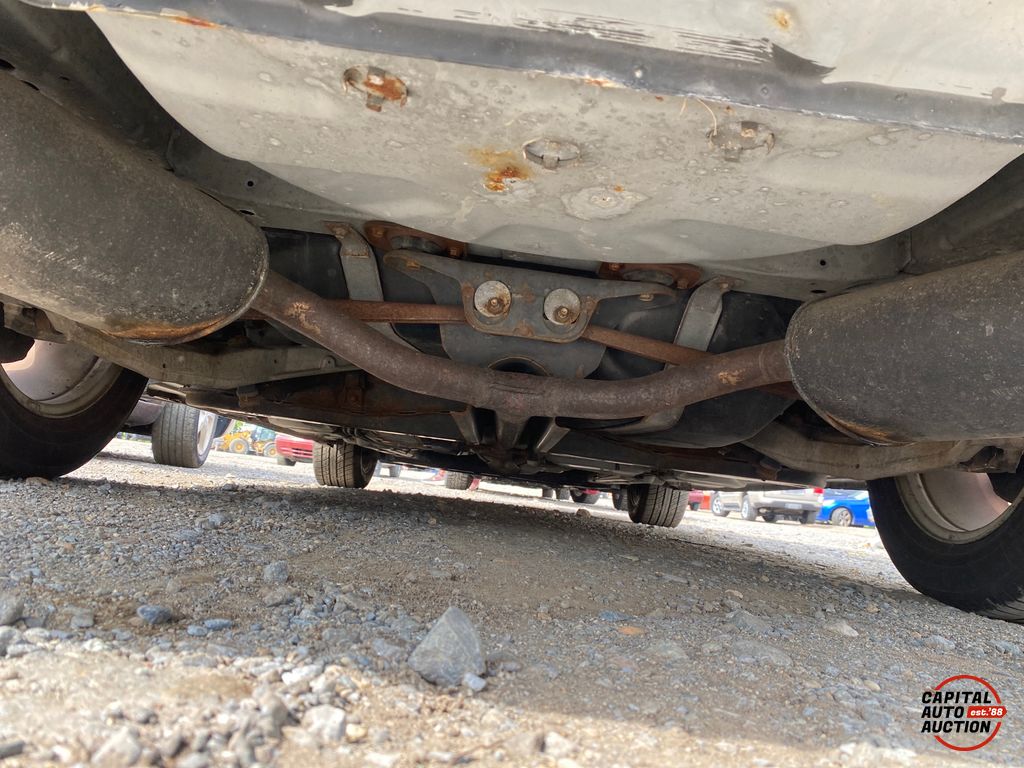 2002 Oldsmobile Aurora 15