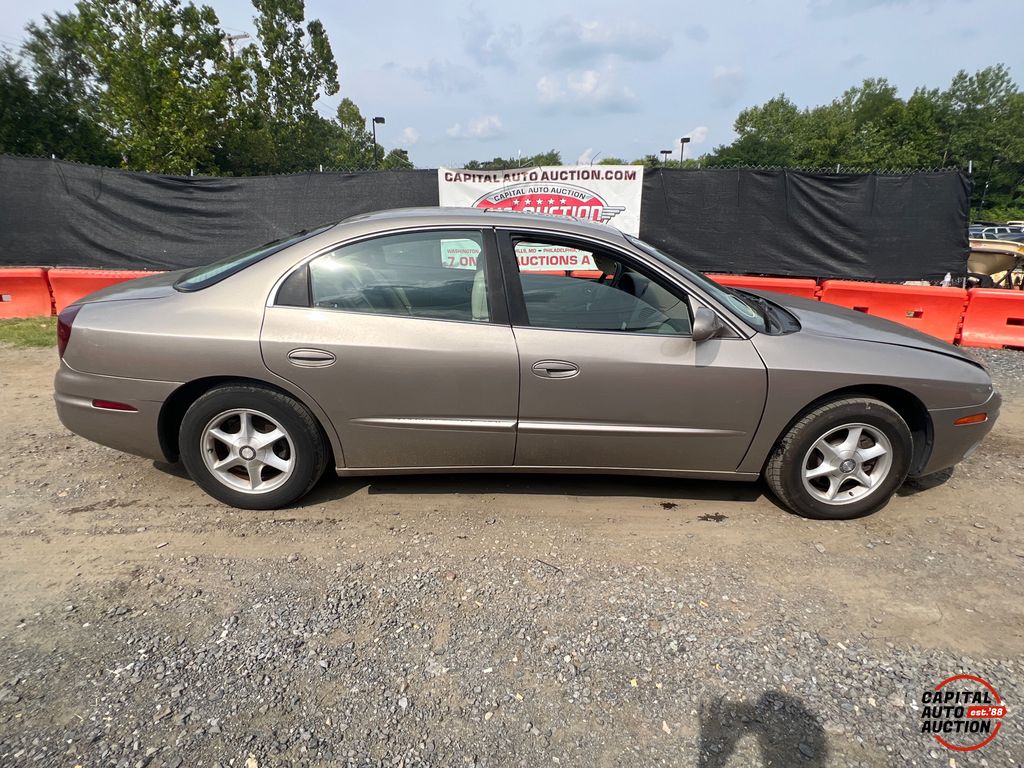 2002 Oldsmobile Aurora 14