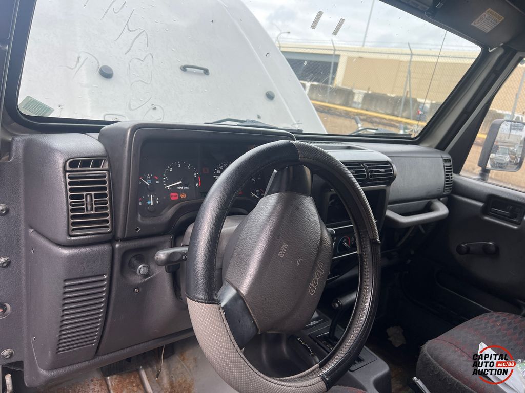 2000 JEEP WRANGLER SPORT 10