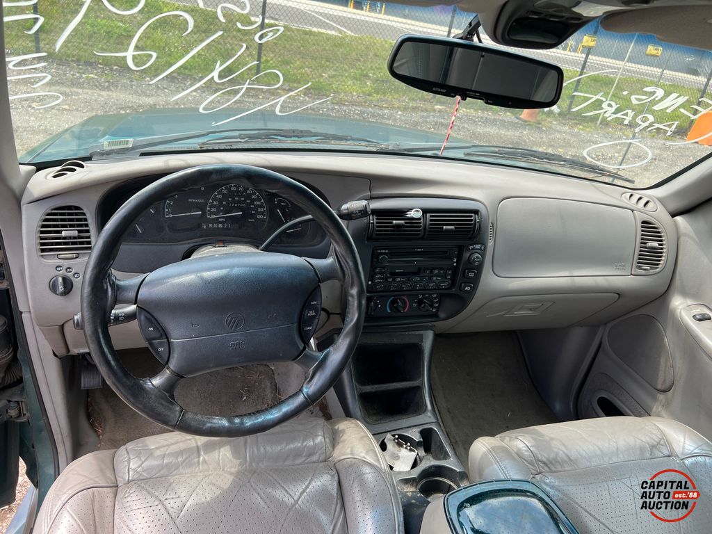 1998 MERCURY MOUNTAINEER 10