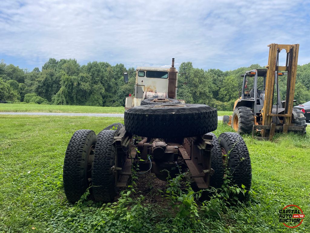1966 OSHKOSH Long Flatbed 6