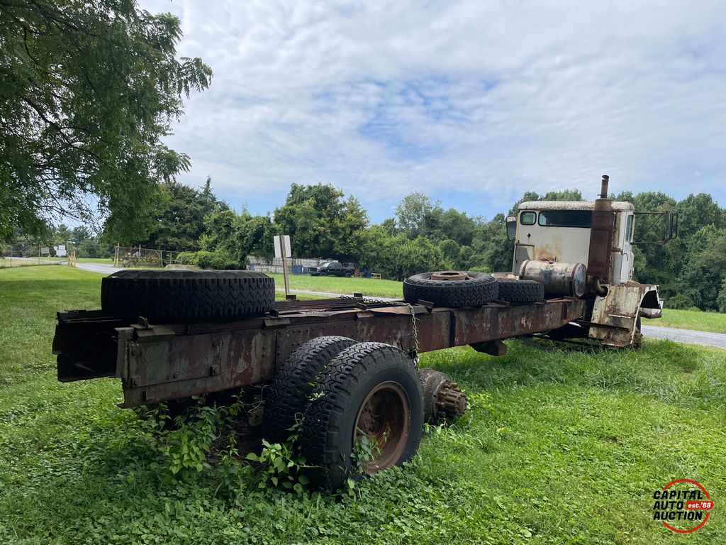 1966 OSHKOSH Long Flatbed 3