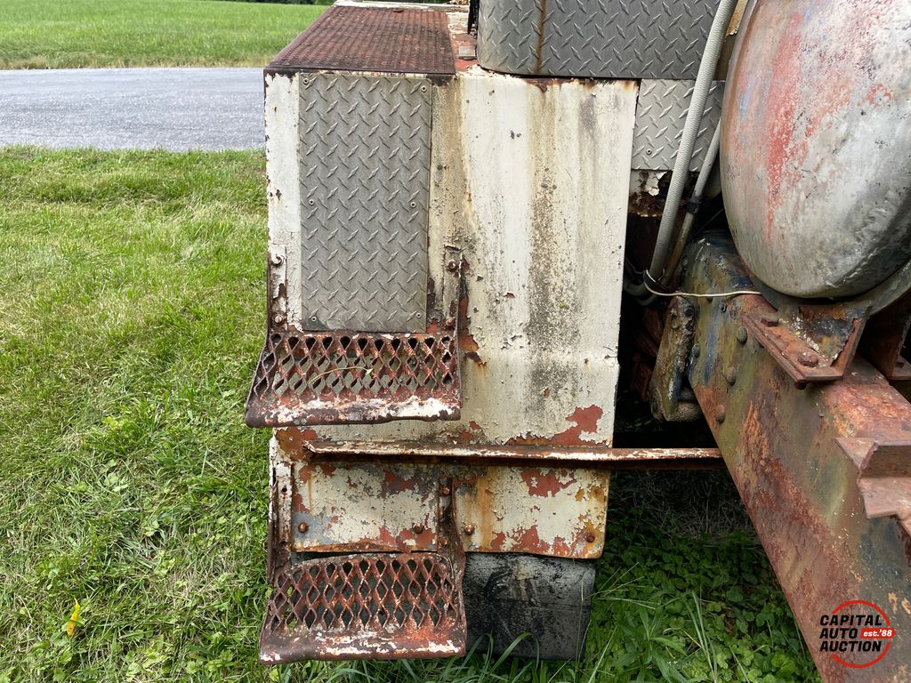 1966 OSHKOSH Long Flatbed 13