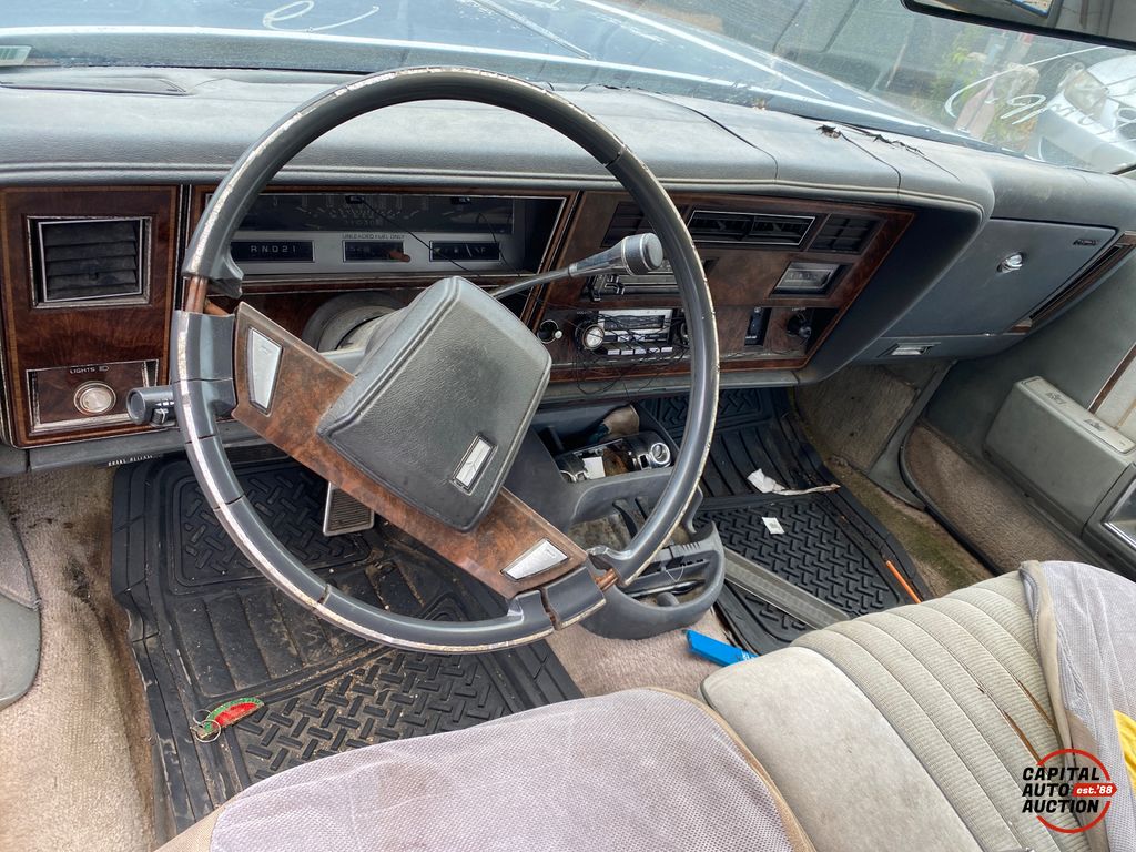 1984 OLDSMOBILE Delta Eighty-Eight Royale 10