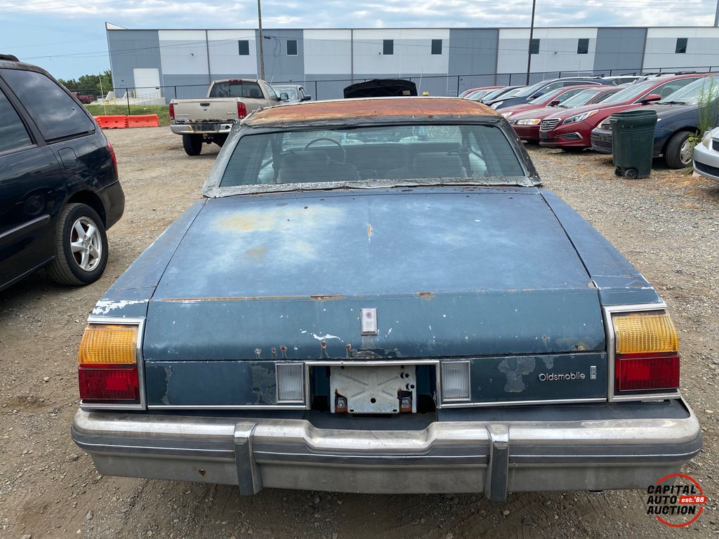 1984 OLDSMOBILE Delta Eighty-Eight Royale 6