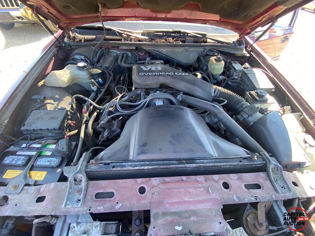 1993 LINCOLN TOWN CAR 9