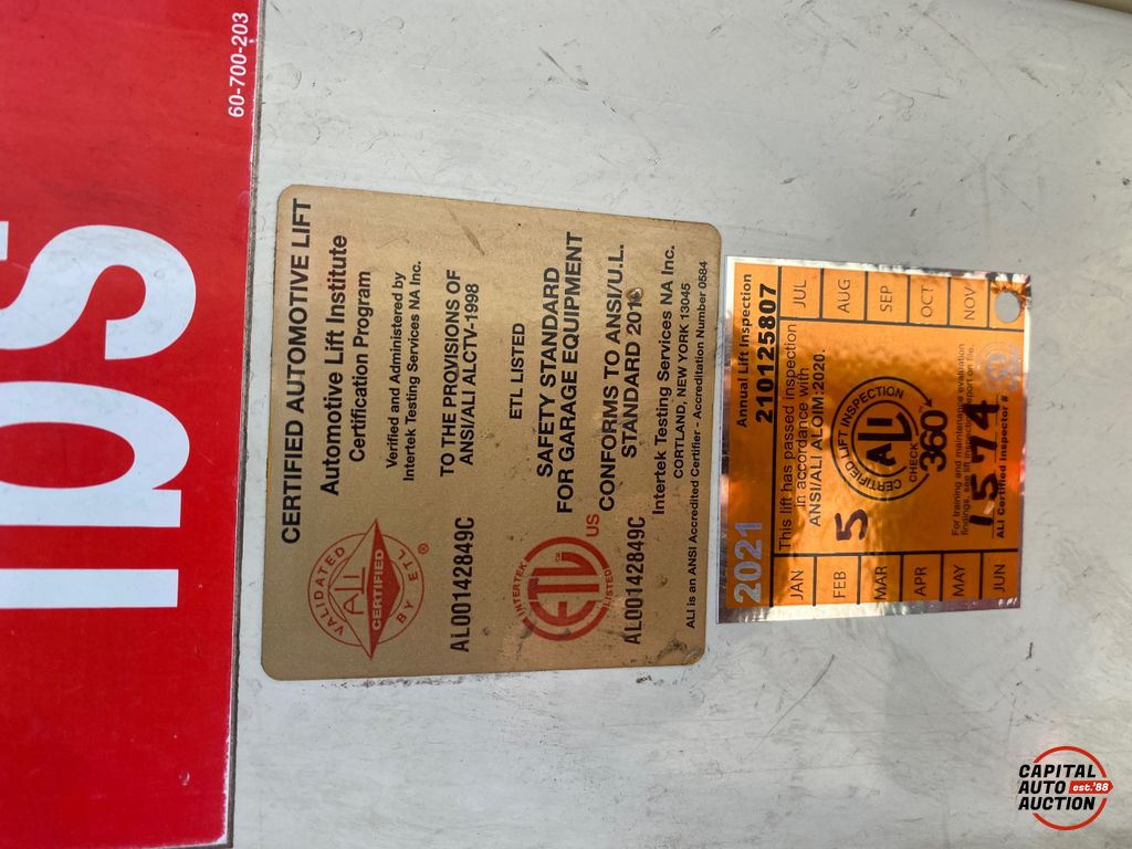 STERTIL KONI COLUMN LIFT 8