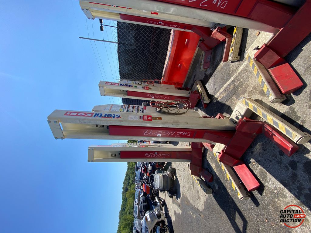 STERTIL KONI COLUMN LIFT 1