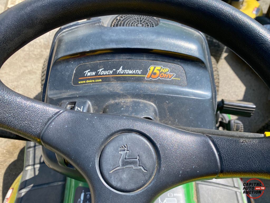 John Deere Riding Mower 8