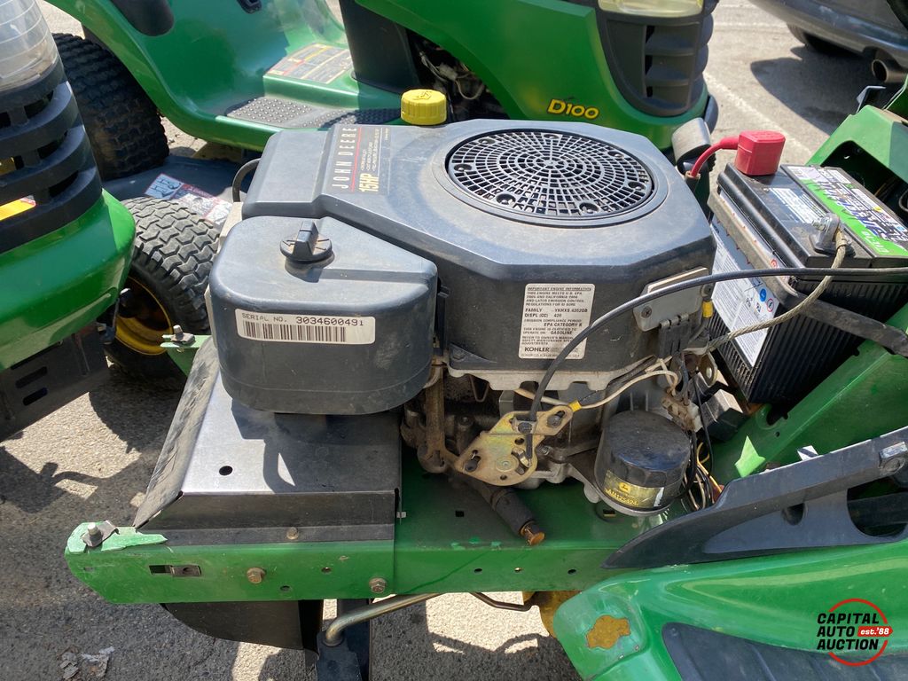 John Deere Riding Mower 16