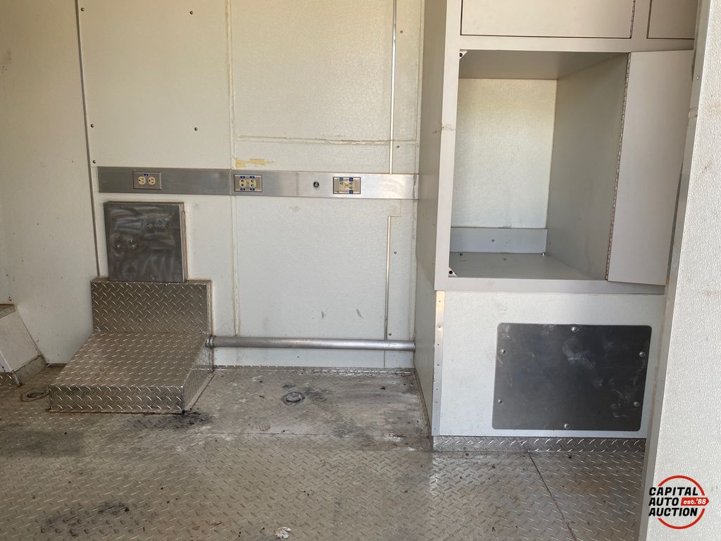 2001 Mighty Mover Trailers 7