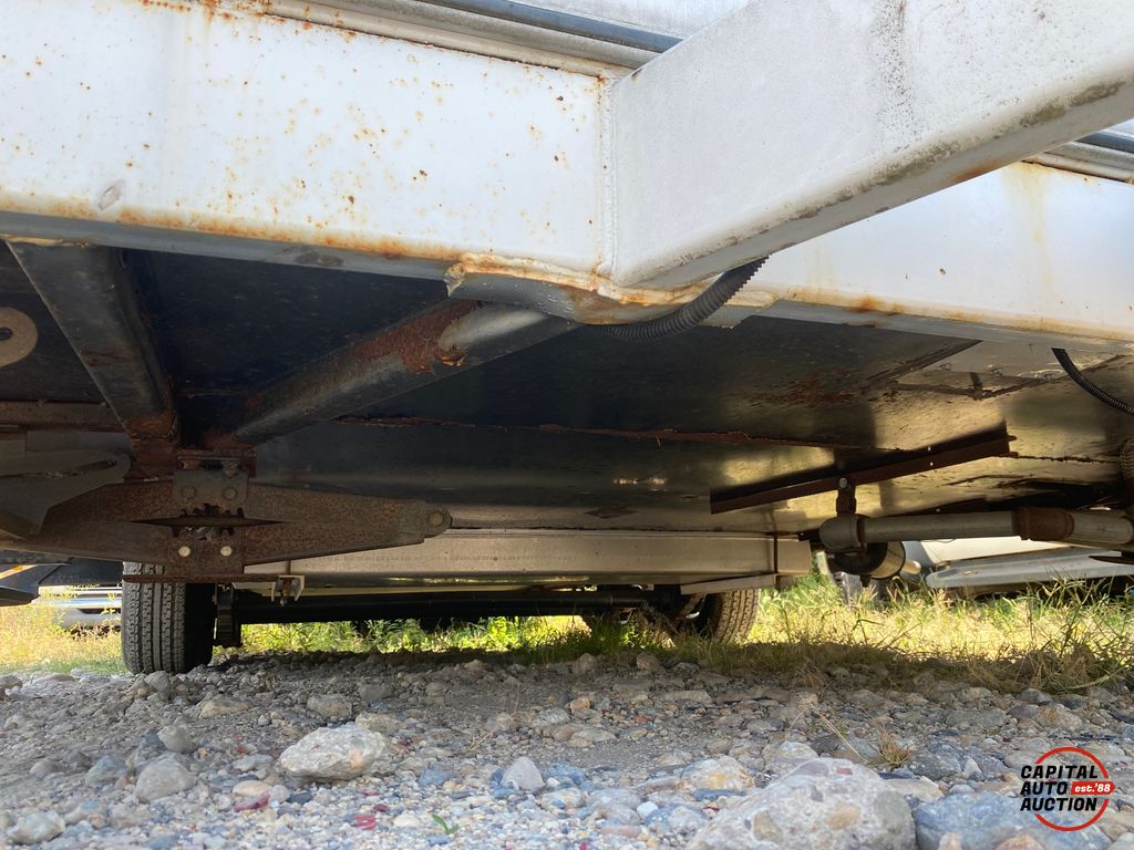 2001 Mighty Mover Trailers 29