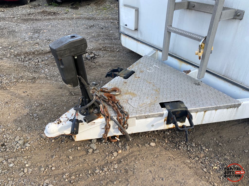 2001 Mighty Mover Trailers 24