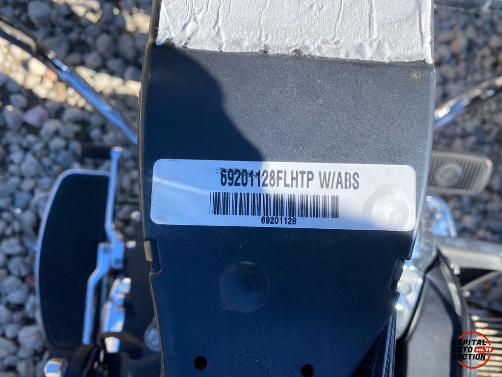 2018 HARLEY-DAVIDSON ELECTRA GLIDE 15