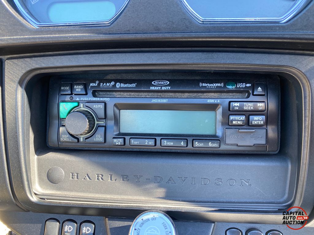 2018 HARLEY-DAVIDSON ELECTRA GLIDE 16