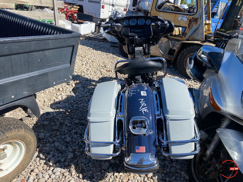 2018 HARLEY-DAVIDSON ELECTRA GLIDE 6